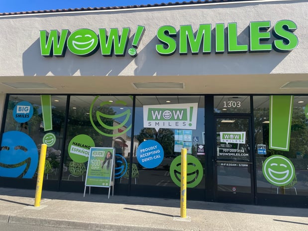 Images WOW! Smiles - Monterey