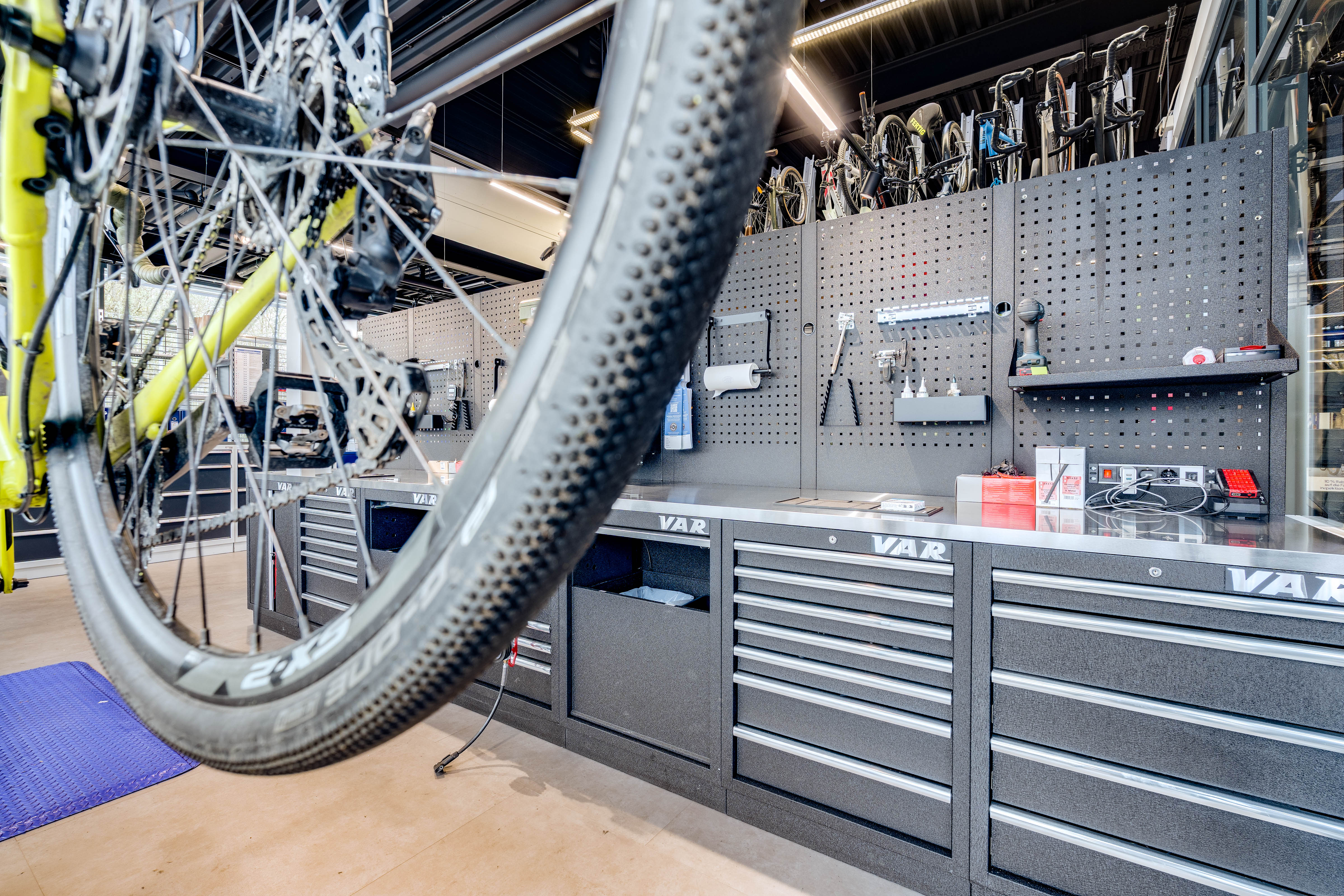 DECATHLON Würzburg, Robert-Bunsen-Str. 4 in Würzburg