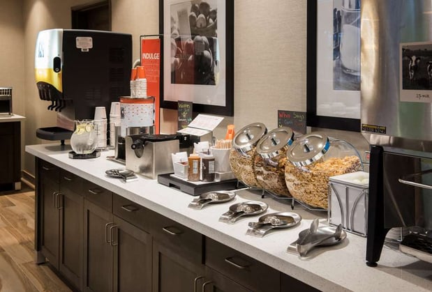 Images Hampton Inn & Suites Seattle/Redmond