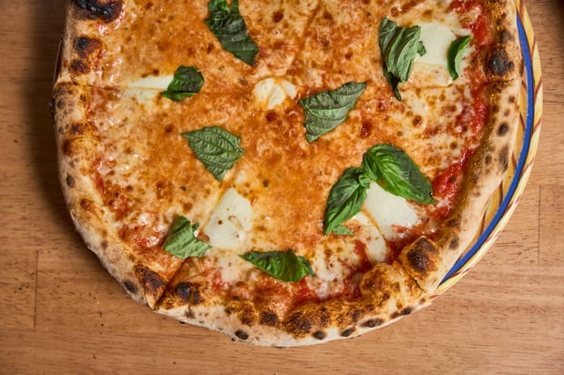 Images Piacere Wood Fired Pizza