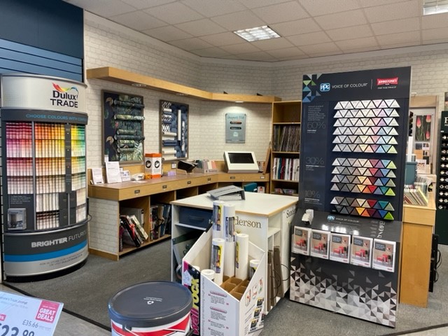 Brewers Decorator Centres Woking 01483 760661