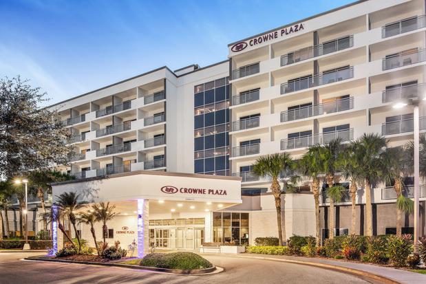 Images Crowne Plaza Orlando - Lake Buena Vista by IHG