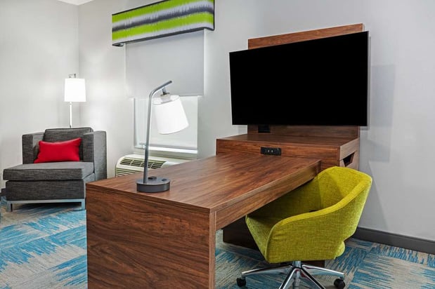 Images Hampton Inn & Suites Houston Heights I-10