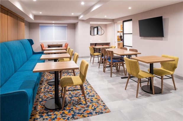 Images Hampton Inn by Hilton Costa Mesa Newport Beach