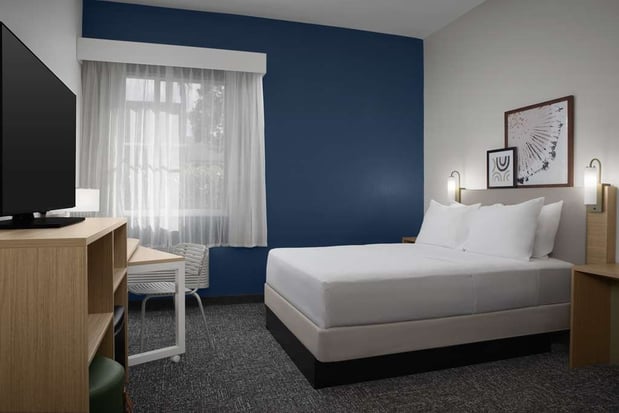 Images Spark by Hilton Miami Doral