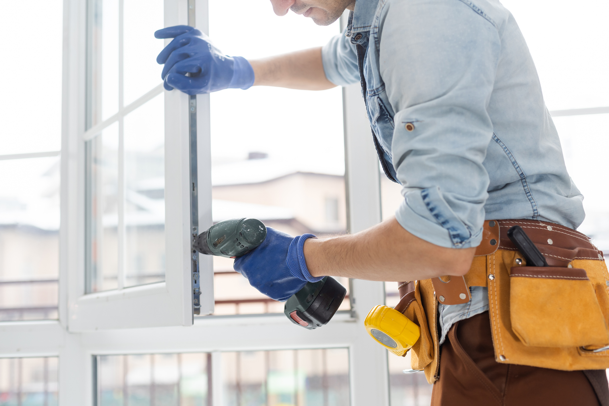 From drafty windows to broken panes, we offer expert window replacement solutions. Our team ensures quick turnaround times and quality service, so you can enjoy a comfortable home once again. Get in touch today to schedule your replacement.