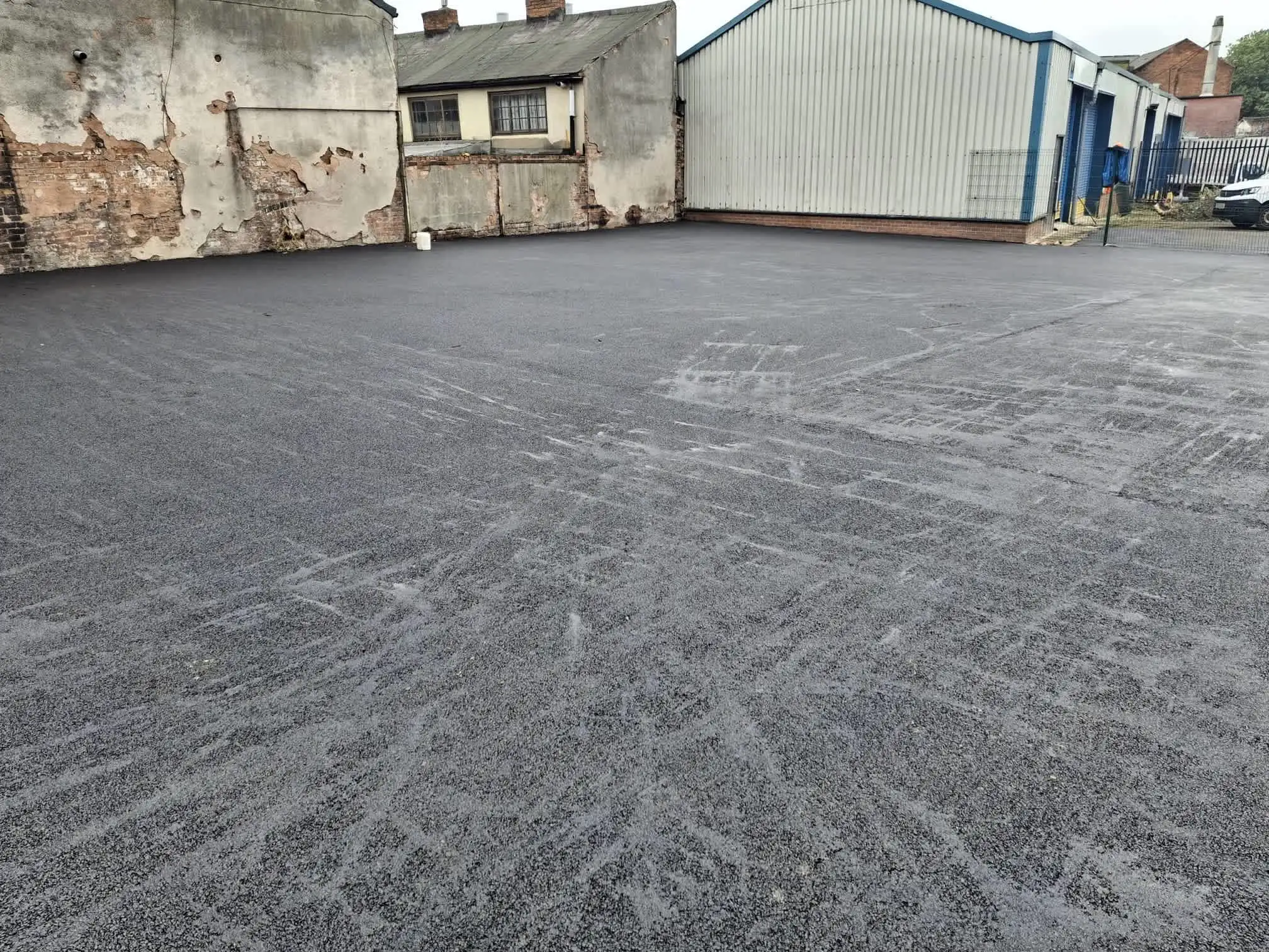 Images Groundforce Midlands Ltd
