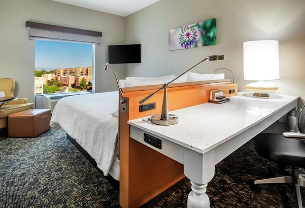 Images Hilton Garden Inn Arvada Denver