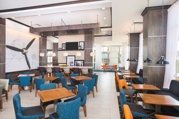 Images Hampton Inn & Suites LAX El Segundo