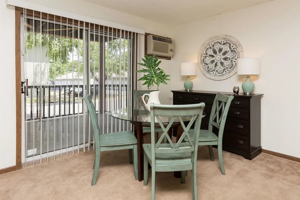 Images Rosemont Place