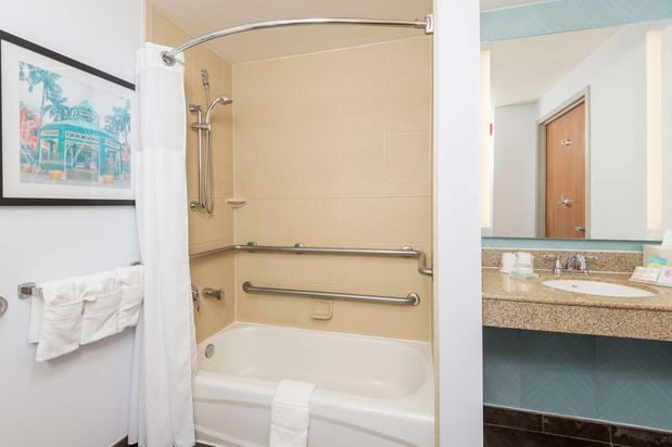 Images Hilton Garden Inn Boca Raton