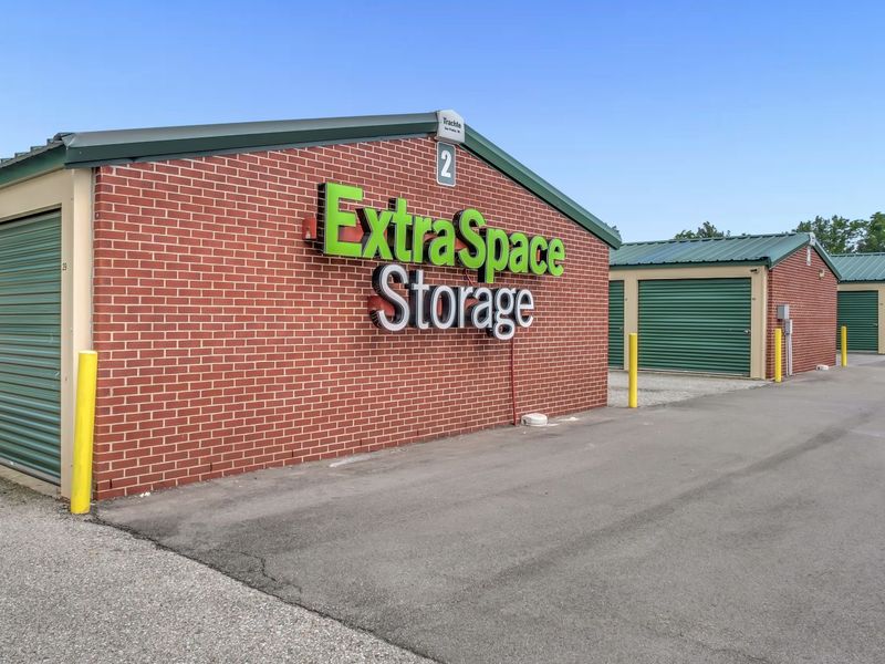 Images Extra Space Storage