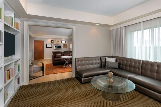 Images Hilton Charlotte Airport