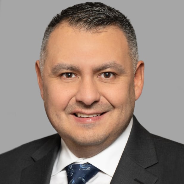 Images Edward Jones - Financial Advisor: Ivan Palomares