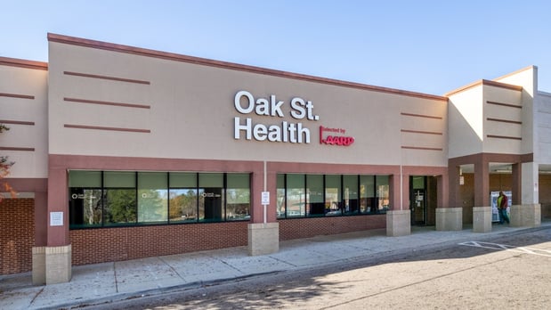 Images Oak Street Health Southeast Raleigh Primary Care Clinic