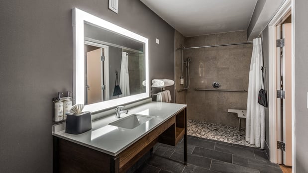 Images Staybridge Suites Dallas Market Ctr Love Field by IHG