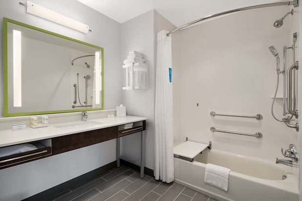 Images Hampton Inn & Suites Raleigh Midtown
