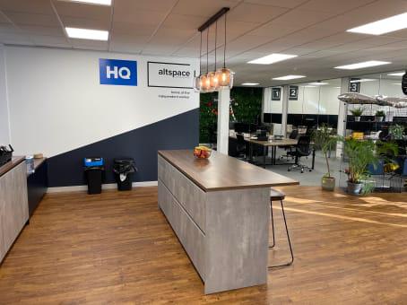 Images HQ - Altrincham, Kennedy House