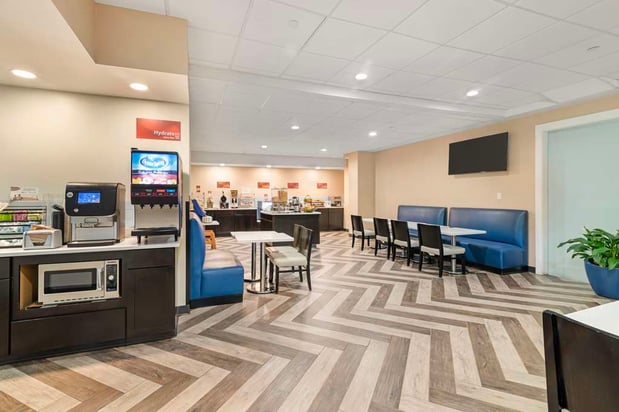 Images Best Western Plus Landmark Inn