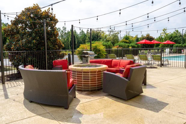 Images Holiday Inn Murfreesboro by IHG