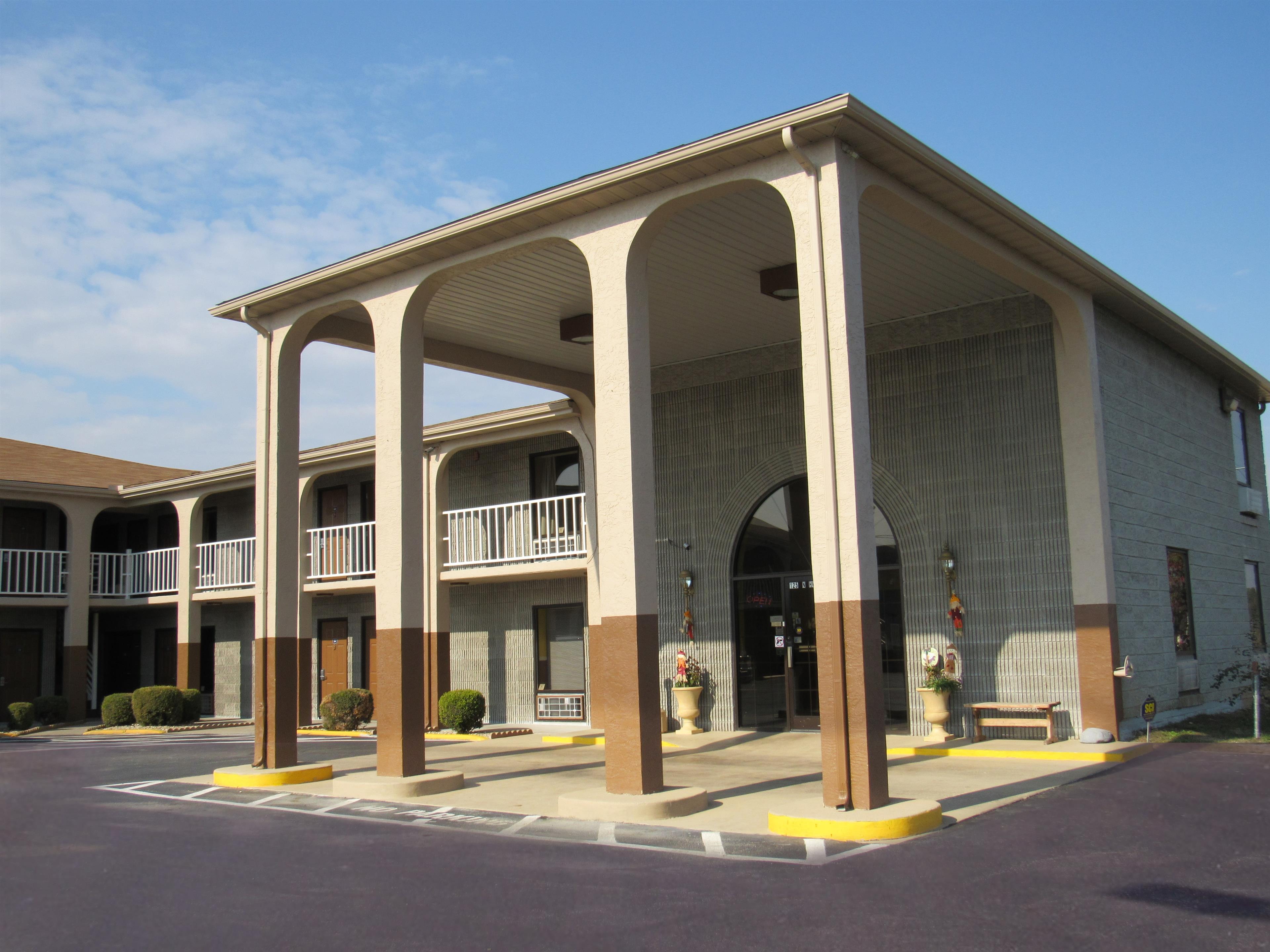 Americas Best Value Inn Somerset in Somerset, KY - (606) 678-2...