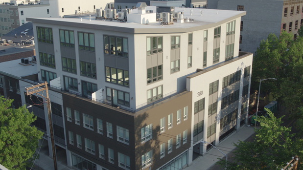 Images Metro on Crown Apartments by Metro Star