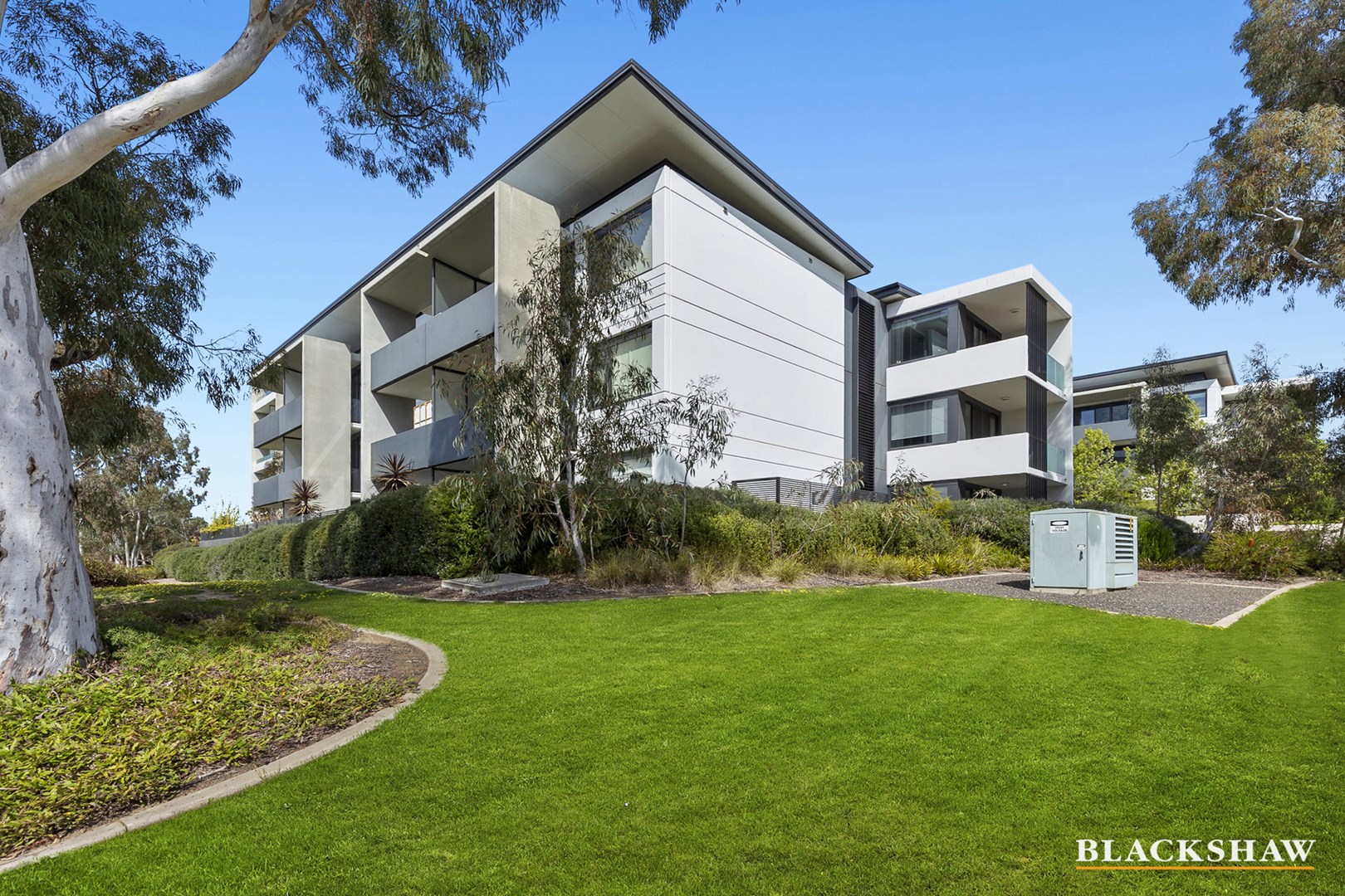 Images Blackshaw Real Estate Queanbeyan & Jerrabomberra