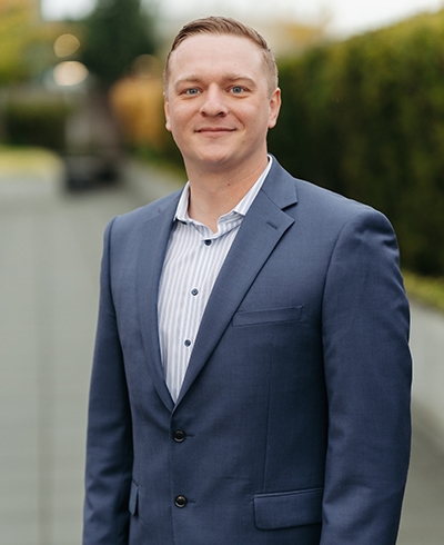 Images Ryan Hert - Financial Advisor, Ameriprise Financial Services, LLC