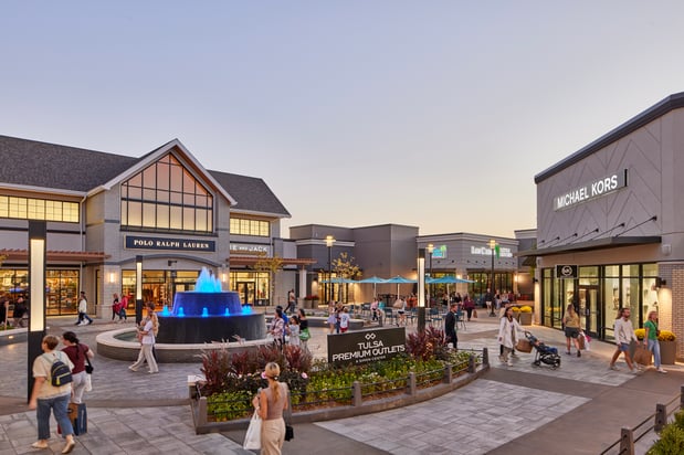 Images Tulsa Premium Outlets