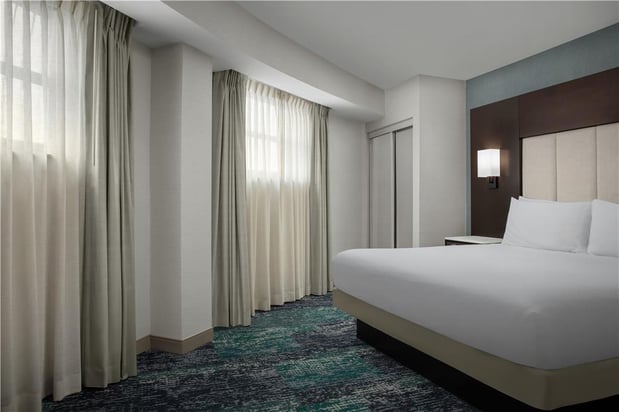 Images Hilton Garden Inn Portsmouth Downtown