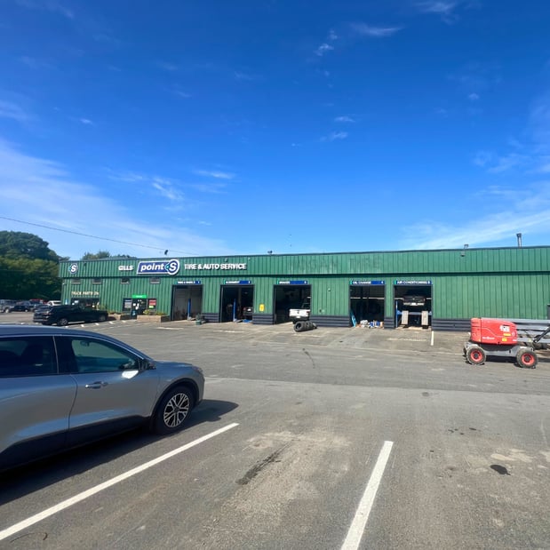 Images Gills Point S Tire & Auto Service