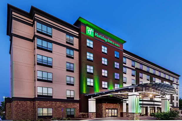 Images Holiday Inn & Suites Tulsa South by IHG