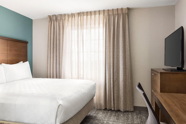 Images Staybridge Suites Fort Wayne by IHG