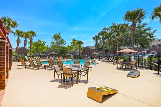 Images Campus Crossings on Alafaya