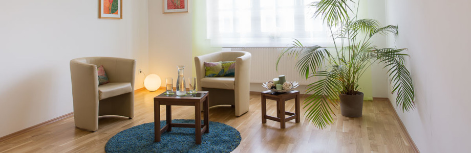 Mag. Alexandra Seferovic, Schmerlinggasse 4-6 in Bruck an der Leitha