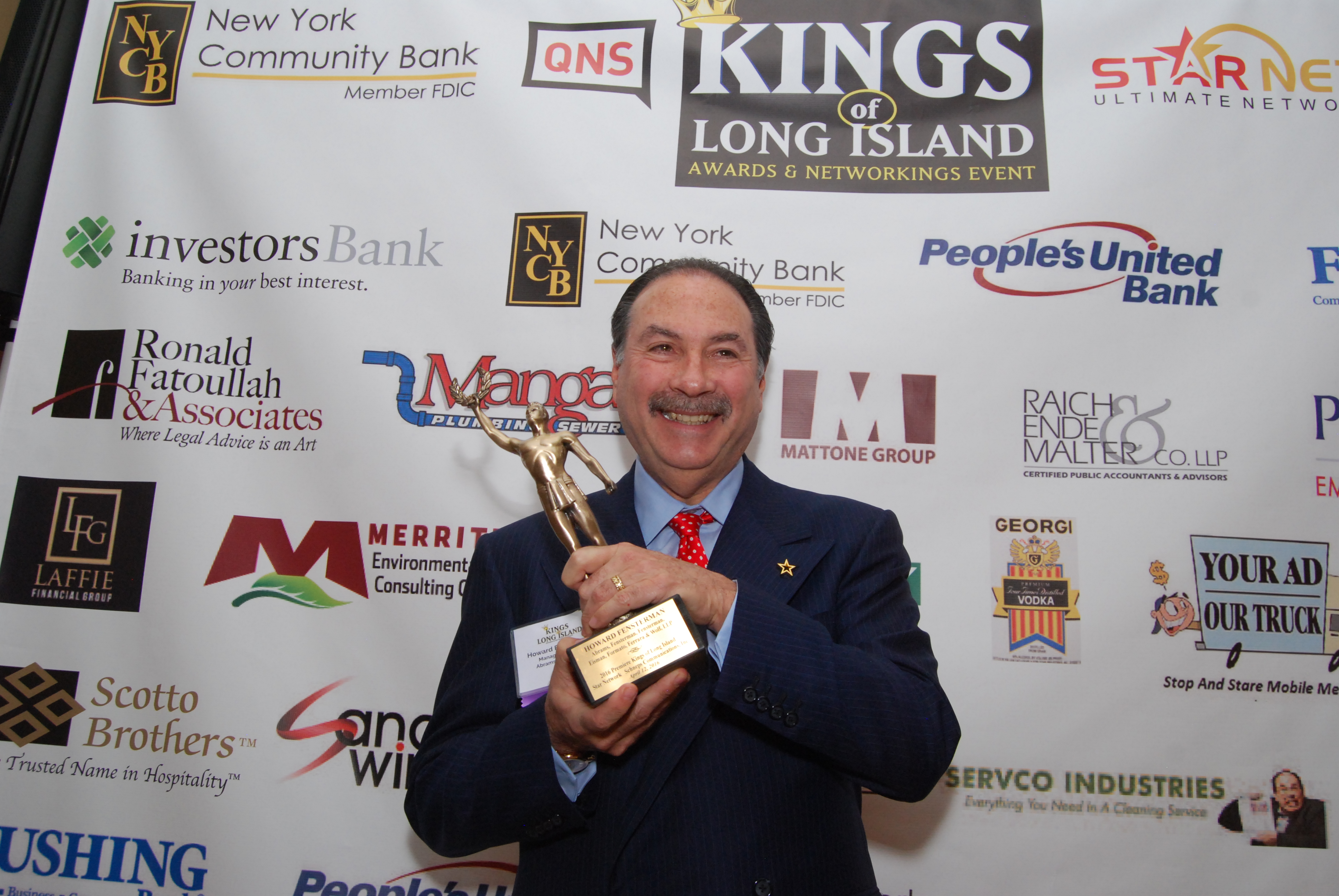 Howard Fensterman was honored at the Kings of Long Island business networking event.