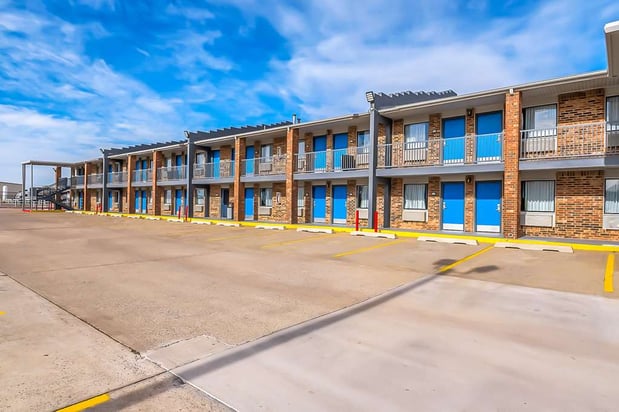 Images SureStay by Best Western Oklahoma City West