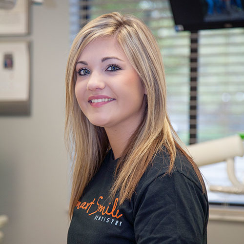 Dentist in Gainesville Florida
Chelsea - Dental Assistant
www.smartsmiledentistry.com