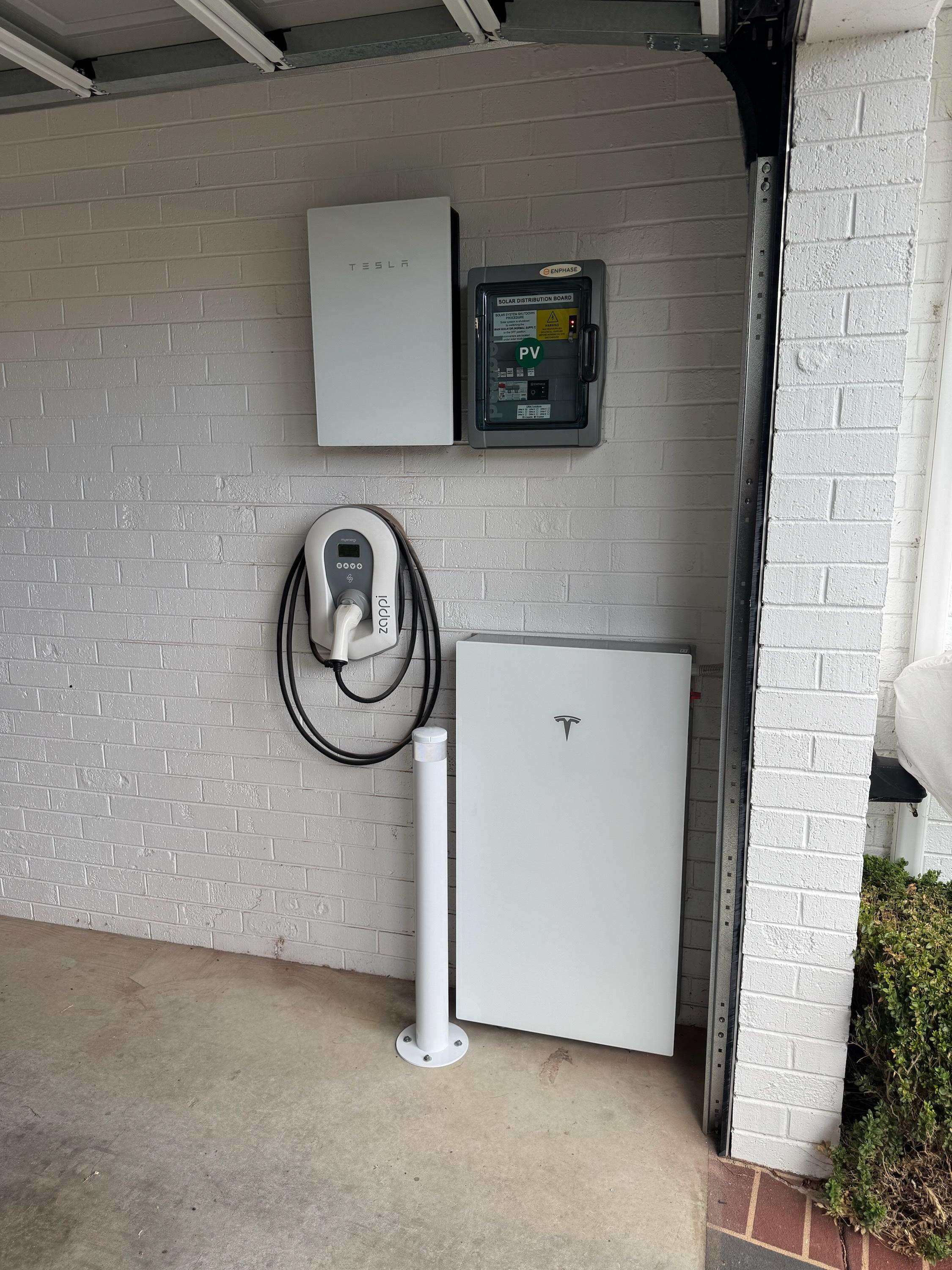 Images Uncommon Solar and Battery Storage Gippsland