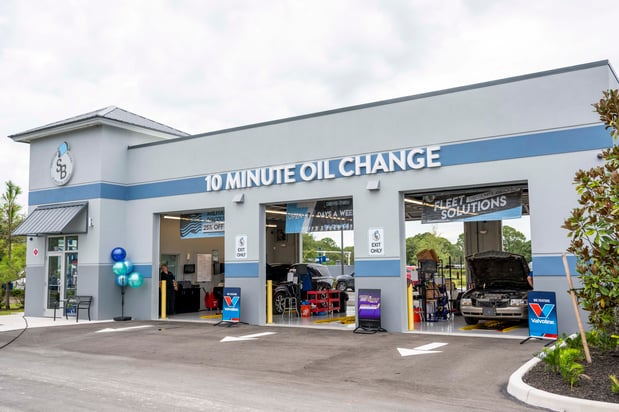 Images Strickland Brothers 10 Minute Oil Change