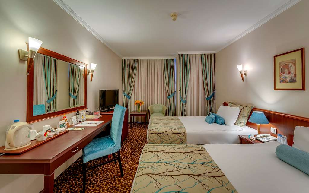 Images Best Western Plus Khan Hotel