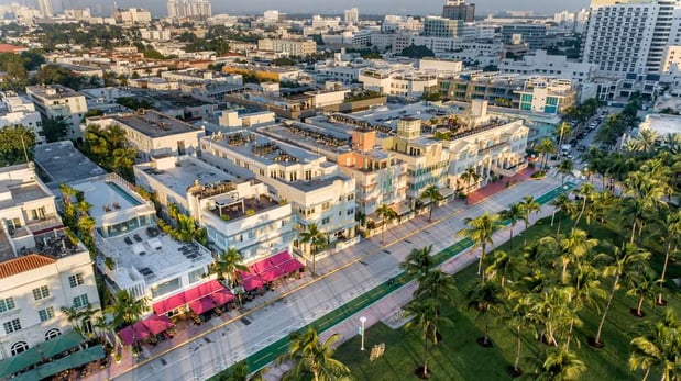 Images Hilton Vacation Club Crescent on South Beach Miami