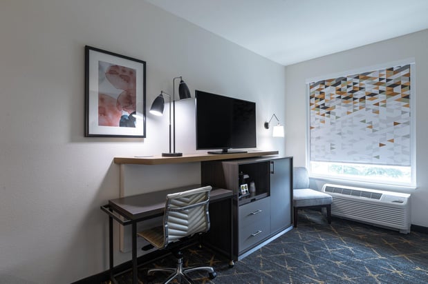 Images Holiday Inn Greenville - Woodruff Road by IHG