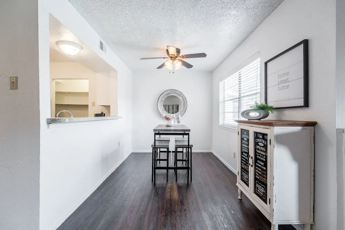 Beautiful plank floor 