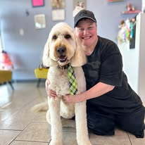 Lux Fur Pet Salon Image