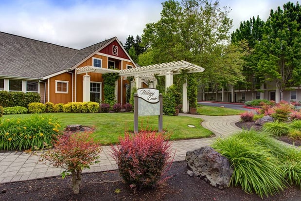 Images Commons at Verandas in Tanasbourne Apartments