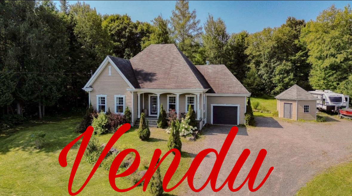 Images Nathalie Plante et Rémi Tremblay, RE/MAX Du Cartier Bonjour - Courtiers immobiliers inc. agréés, DA. Saint-Sauveur