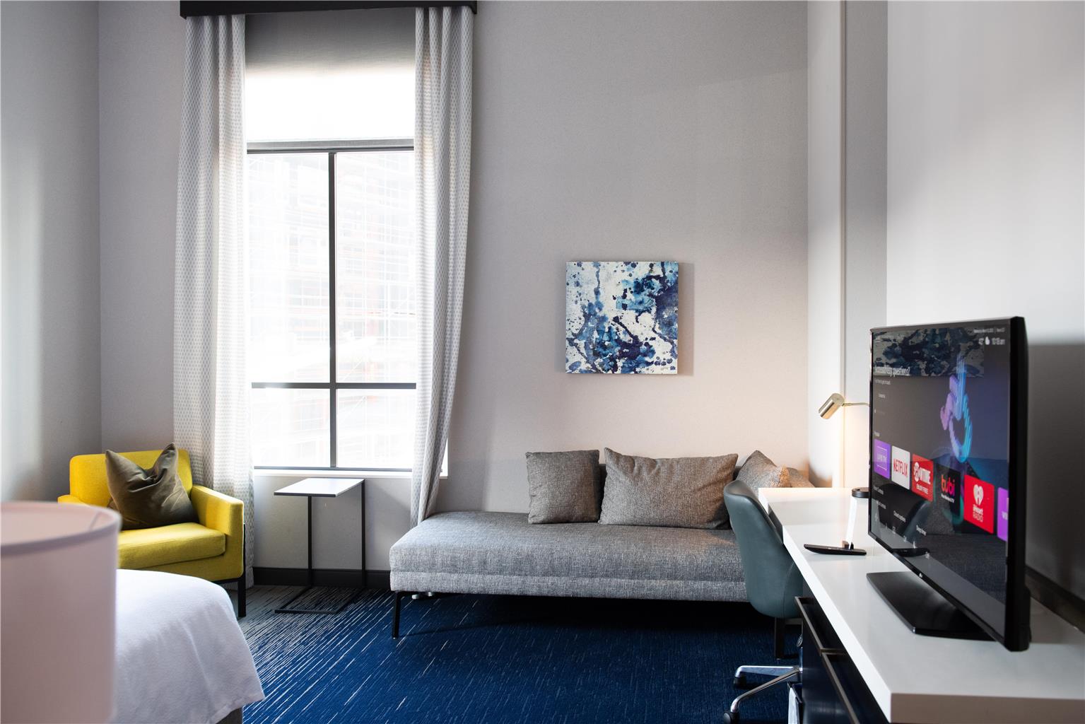 Guest room