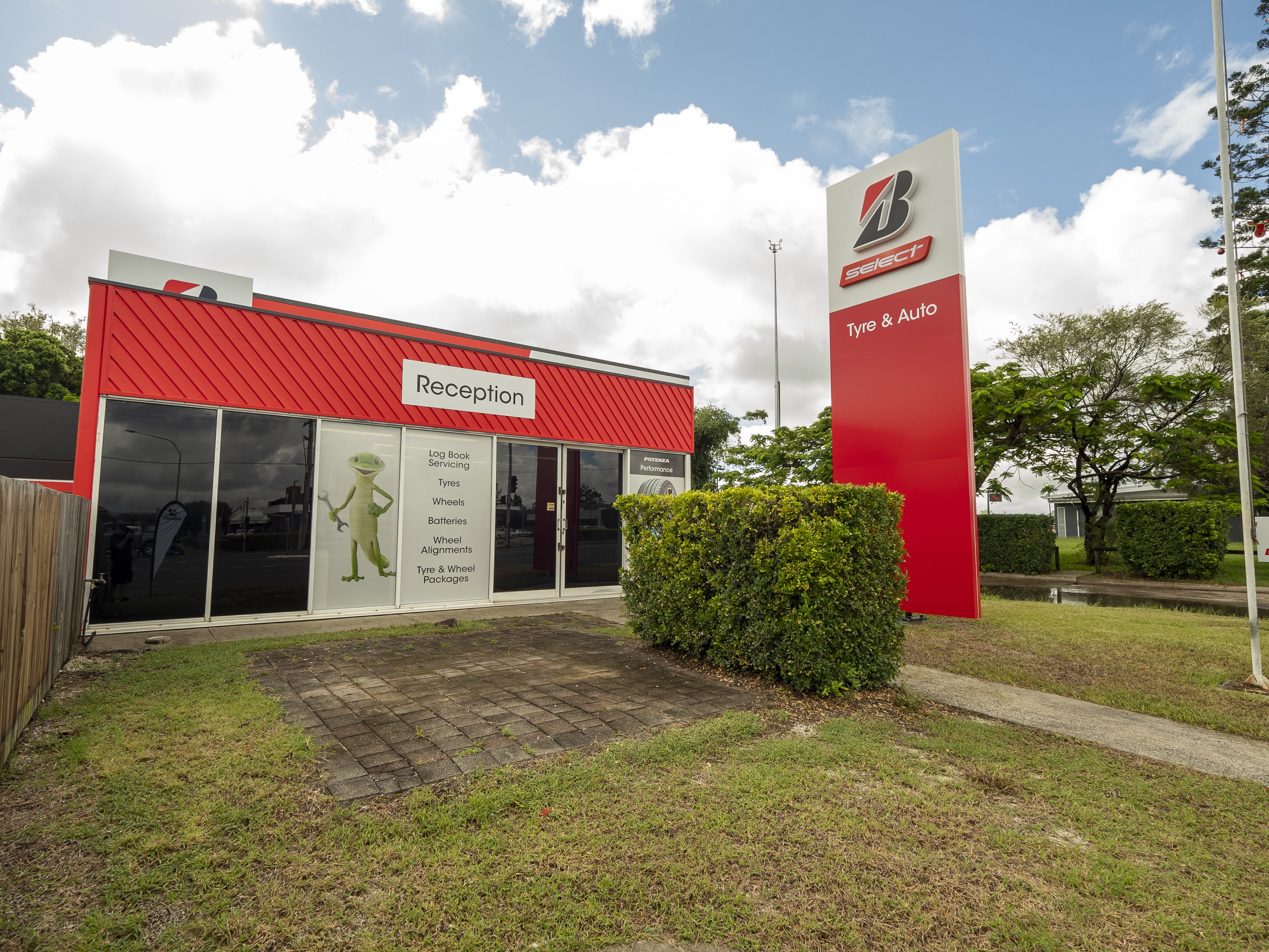 Images Bridgestone Select Tyre & Auto Morayfield
