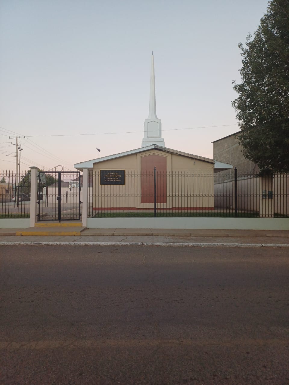 Images La Iglesia de Jesucristo de los Santos de los Últimos Días